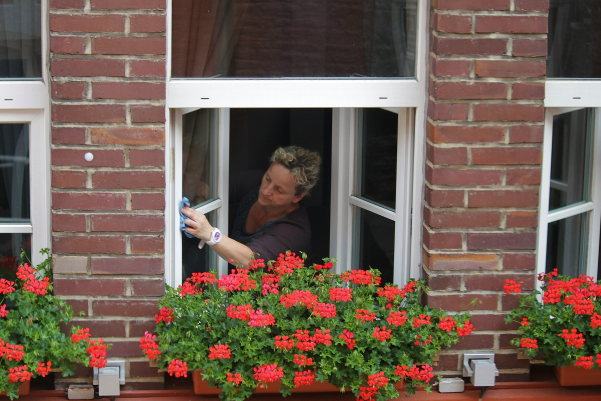 Tackle Spring Early & Start with Winter cleaning!