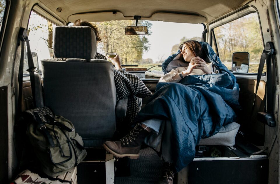 couple-having-nice-road-trip-van